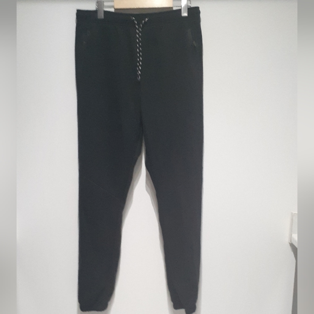 Athletic Works Black Sweatpants - Picture 2 of 4